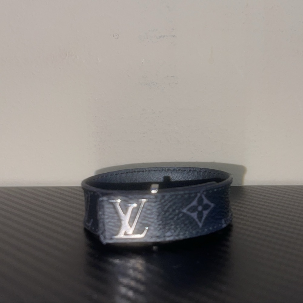 Lv Bracelet Authentic